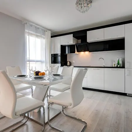 Live & Travel - Waterlane Island Apartment